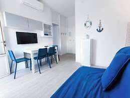 Apartment With Balcony and Pool Access