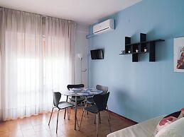 Cozy Studio Near Beach With Pool
