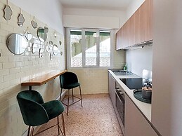 Seafront Apartment With Private Parking