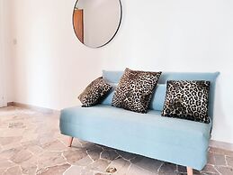 Seafront Apartment With Private Parking