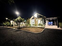 Austgrece homestay pakchong