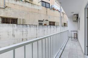 Central Msida Modern Bright Comfortable