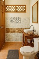 Teak House Lanta