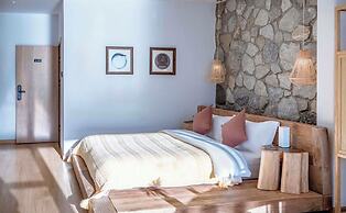 Dali Nanshenan Seaview Resort Villa