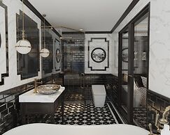 Aime'e Luxury Cruise