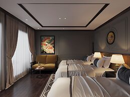 Aime'e Luxury Cruise