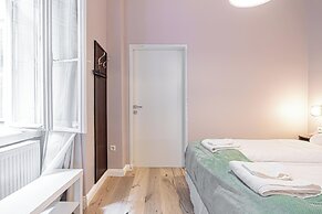 Group Stay Mariahilfer Apartment Hotel