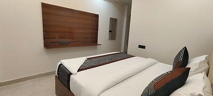 HOTEL KHYAATHI GRAND