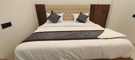 HOTEL KHYAATHI GRAND
