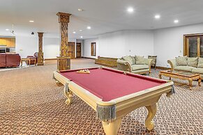 Fishing Pond On-site! Lagrange Apt on 33 Acres