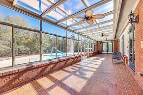 Fishing Pond On-site! Lagrange Apt on 33 Acres