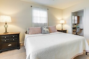 Couples Retreat in Murphy! Mountain-view Home