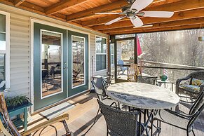Couples Retreat in Murphy! Mountain-view Home