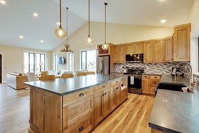 Mtn-view Gem Near Chico, Sage & Yellowstone!
