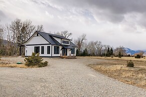 Mtn-view Gem Near Chico, Sage & Yellowstone!