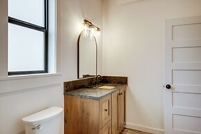 Mtn-view Gem Near Chico, Sage & Yellowstone!