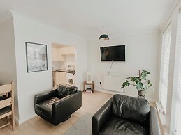 5 Mariners Wharf