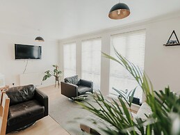 5 Mariners Wharf