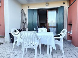 Apartment With Terrace and Pool