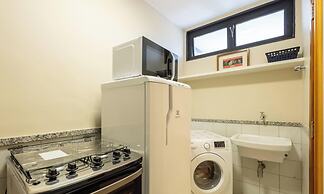 Modern apt in Sudoeste w/ A/C & Wi-fi Cls0101