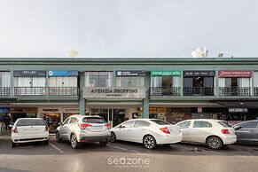 Modern apt in Sudoeste w/ A/C & Wi-fi Cls0101