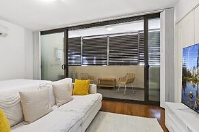 Ground Floor One-bed With Courtyard Access
