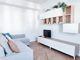 Comfortable Apartment With Pool