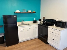 Sea Breeze Inn