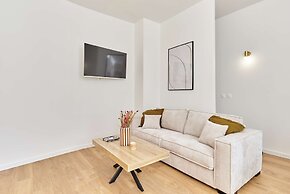 Charming AC Apartment - Buttes Chaumont Park