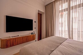 Luxury A/C Apt - 6p/3bdr - Arc de Triomphe