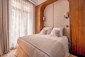 Luxury A/C Apt - 6p/3bdr - Arc de Triomphe