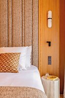 Luxury A/C Apt - 6p/3bdr - Arc de Triomphe