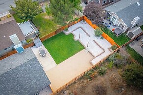 Modern Western Retreat Pet-friendly 4bed/2bath