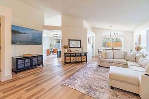 Modern Western Retreat Pet-friendly 4bed/2bath