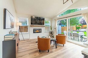 Modern Western Retreat Pet-friendly 4bed/2bath