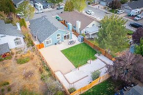 Modern Western Retreat Pet-friendly 4bed/2bath
