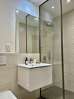 Bantree Luxury Apartments by Cozy