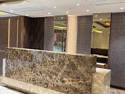 Hotel Raj Hari Palace