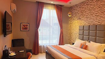 Divemer Hotel