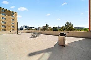 Central Apartment With Underground Parking