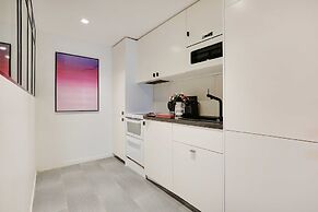 Charming Apartment Near Marais