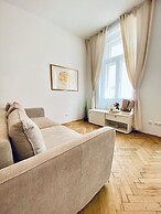 Affordable 2BR Apt For 6 Near Stadthalle