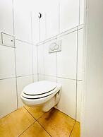 Comfortable 1BR Lounge Westbahnhof