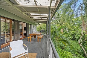 Spacious 3-bed Stay With Balcony and BBQ