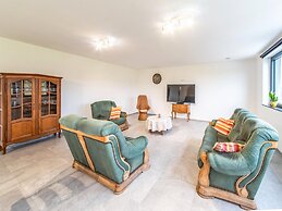 Le Vol du Milan - Premium Villa With Pool