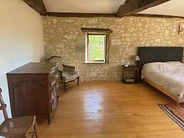 Holiday Home in Pardaillan With Private Pool