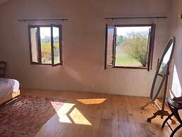 Holiday Home in Pardaillan With Private Pool