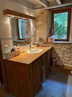Holiday Home in Pardaillan With Private Pool