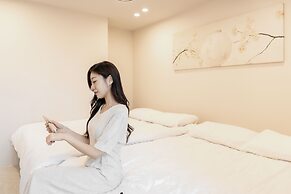 Yul Hotel
