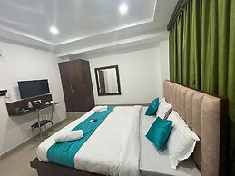 HOTEL GK PALACE
